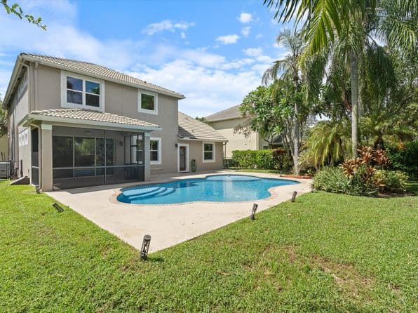 8501 PORTOBELLO Lane