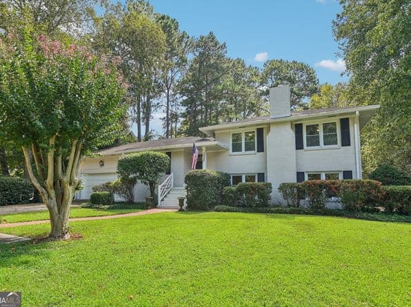 1356 Peachtree Battle Ave NW