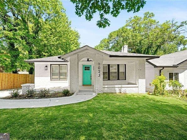1023 Byron Dr SW